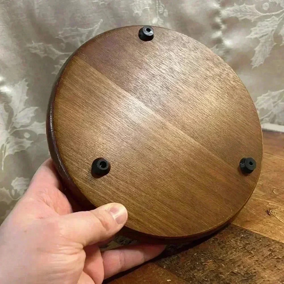 Vintage wood and ceramic trivet  - Country kitchen - 1970s kitchen - Picture 3 of 3